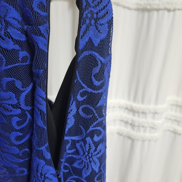 Absolutely stunning Colbalt blue strapless 👗 Size xs - Picture 5 of 6